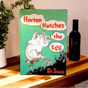 NEW Horton Hatches the Egg hardback Dr Seuss Book